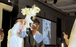 Ai rồi cũng có đôi có cặp, có danh có phận, chỉ còn Văn Toàn thôi!