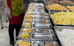 Đổi cách gom đơn hàng trước khi giao, tiểu thương bớt gánh nặng tiền xăng