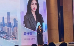 Viral nhất MXH hôm nay: Nhân viên sốc nặng trước nhan sắc "real" của nữ chủ tịch - sự thật là gì?