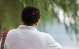 Phát hiện vợ dây dưa với người cũ chục năm, tôi đưa con trai đi xét nghiệm ADN, kết quả khiến tôi hối không kịp