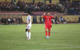 Trong ngày Đỗ Hoàng Hên ra mắt, đội tuyển Việt Nam nhận thêm tin vui từ FIFA