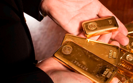 Nghịch lý khó hiểu: Vàng là "nơi trú ẩn an toàn", sao giá lại giảm giữa xung đột Iran, trong khi xăng lại tăng?