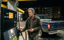 Một người Mỹ: "Hôm nay tôi đổ xăng hết 50 đô! Bao giờ thoát cảnh chật vật chờ lương?"