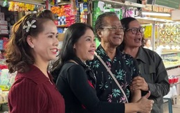 Tiểu thương chợ Đông Ba la hét khi thấy Chế Linh: "Trời ơi!"