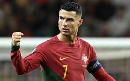 Chuyên cơ của Ronaldo bất ngờ rời Ả Rập Xê Út giữa lúc bom đạn