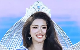 Phan Phương Oanh đăng quang Miss World Vietnam