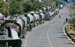 Cấm xuất khẩu nhưng vẫn gửi hơn 5 triệu lít dầu cho Lào và Myanmar mỗi ngày, quốc gia láng giềng Việt Nam nói gì?