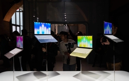 Tôi đã sống tới ngày giá MacBook chỉ từ 14 triệu, còn điện thoại Trung Quốc giờ đắt gấp đôi