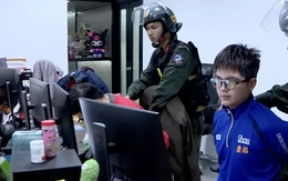 [VIDEO] Cảnh sát đột kích hang ổ 'Xôi Lạc TV'