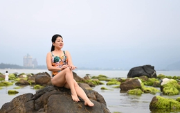 "Nữ hoàng nhạc đỏ" là mẹ đơn thân 4 con chia sẻ sự mệt mỏi, nhắc tới mẹ ruột