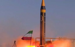 Iran tuyên bố phóng loạt tên lửa siêu nặng, xuyên thủng "7 lớp phòng thủ" của Israel