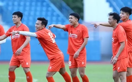 Đội tuyển Việt Nam áp sát top 100 nếu được xử thắng Malaysia