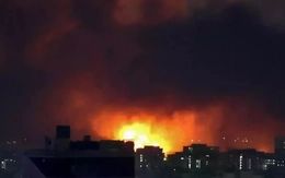 Israel tấn công nhà máy sản xuất tên lửa ngầm của Iran