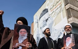 Tổng thống Iran bị chỉ trích sau lời xin lỗi