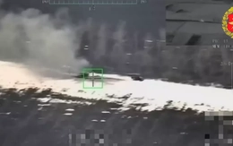 Hỏa lực đánh sập loạt radar RADA RPS-42, pháo M777 và HIMARS