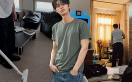 Làm văn phòng quá mệt đầu, chàng trai quyết định nghỉ việc để đi cắt cỏ, dọn nhà thuê: Thu nhập gấp 4 lần lương công sở!