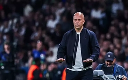 HLV Arne Slot giữa tâm bão: 'Tôi nhận được sự ủng hộ trọn vẹn ở Liverpool'