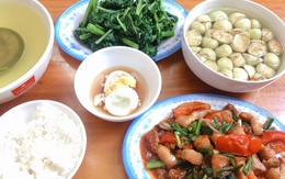 Tôi đưa chồng 50k thách đi chợ nấu được bữa cơm ngon, ai ngờ anh làm cả nhà “trố mắt”