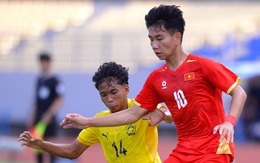 Đội nhà thua 0-4, báo Malaysia tâm phục khẩu phục: "Việt Nam quá mạnh!"