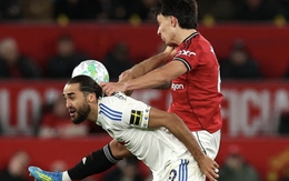 HLV Man Utd phẫn nộ: Trọng tài sai rõ ràng, ra quyết định tệ chưa từng thấy