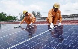 Lắp điện mặt trời mái nhà "tự dùng" có đấu nối từ 25-5: Không báo bị phạt thế nào?