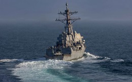 Rủi ro nào chờ dàn tàu chiến Mỹ đang lao vào eo biển Hormuz?