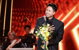 Nhạc sĩ Dương Cầm bất ngờ khi đoạt giải Cống hiến, hé lộ bước ngoặt sự nghiệp