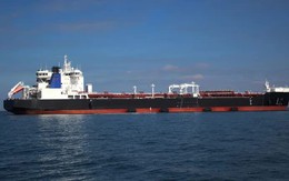 Mỹ không gia hạn miễn trừng phạt đối với dầu mỏ Iran và Nga