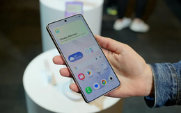 Dùng thử Galaxy S26 Ultra rồi và tôi quyết chọn một mẫu máy khác: Nó rẻ hơn 6 triệu mà dùng chẳng kém gì