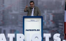 Không chỉ Hungary và Slovakia, lãnh đạo một nước EU kêu gọi nối lại nhập khẩu dầu khí Nga giữa lúc giá năng lượng tăng cao