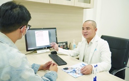 Đi khám "cho yên tâm" sau 1 đêm hát karaoke, nam thanh niên sững sờ khi nhận kết quả nhiễm HIV