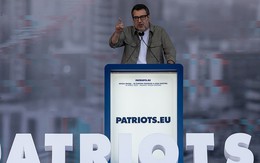 Phó Thủ tướng Ý kêu gọi quay trở lại nhập khẩu năng lượng từ Nga