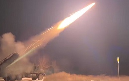 Vũ khí "ác mộng" của Nga tiến hóa: Bắn một loạt, đối thủ không còn sức kháng cự