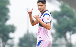 "Chân chuyền" số 1 V-League khiến người hâm mộ Việt Nam lo lắng