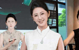 Cô gái khiến giới siêu giàu Trung Quốc phải "nín thở" chờ 1 câu phán: Đôi mắt được ví như "máy quét bạc tỷ", sai 1 ly đi cả chục tỷ