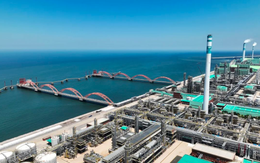 Mua dầu của Iran, 40 nhà máy lọc dầu, công ty vận tải biển của châu Á bị Mỹ trừng phạt