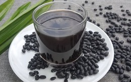 Trời nắng nóng, đậu đen bỗng thành “thần dược”: Hỗ trợ 4 bệnh mãn tính ai cũng nên biết