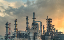 Trung Quốc yêu cầu các nhà máy lọc dầu tư nhân 'lỗ vẫn phải duy trì sản lượng' - chuyện gì đang xảy ra?