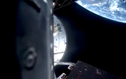 Sự cố bất ngờ trên tàu Artemis 2: Toilet hỏng giữa không gian