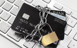 Trong tháng 5, ngân hàng sẽ "khóa" toàn bộ giao dịch chuyển khoản, nạp rút tiền online đối với những khách hàng này
