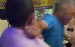 Clip: Tài xế và hành khách đánh nhau trên xe khách: Chủ nhà xe lên tiếng