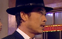 Nam nghệ sĩ là ông chủ: Đứng trên sân khấu, thấy trống vài ghế lập tức làm 1 việc