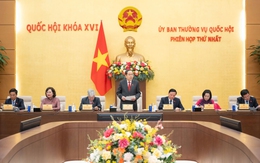 18 thành viên Ủy ban Thường vụ Quốc hội khóa XVI