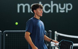 Bắt gặp ngôi sao pickleball Patriquin đi "xé vé" tại TP.HCM