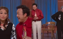 Nữ ca sĩ giàu có ở Mỹ: "Anh Hoài Linh bảo tôi, mày cứ vào đi tao chỉ cho"