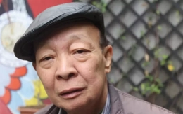 Tác giả bài thơ 'Màu hoa đỏ' qua đời trên xe buýt