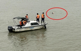 Hà Nội: Phát hiện thi thể nam giới khoảng 30 tuổi trên sông Hồng đoạn gần cầu Vĩnh Tuy