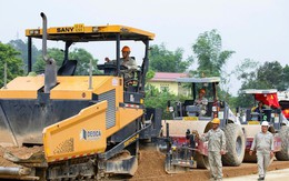 Hàng ngàn công nhân bám công trường tại các dự án trọng điểm dịp nghỉ lễ 30-4, 1-5