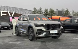 Geely Monjaro i-HEV ra mắt: Động cơ nhiệt hiệu suất kỷ lục, hộp số 3 cấp, uống xăng như xe hạng A
