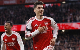 Arsenal thắng Burnley 1-0, tiến gần chức vô địch Ngoại Hạng Anh